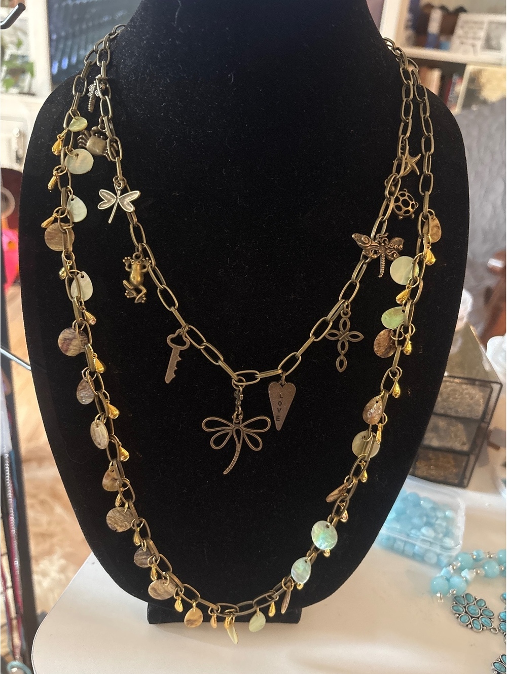 H028 Bronze & Gold Necklace with sea shell and mother of pearl chips